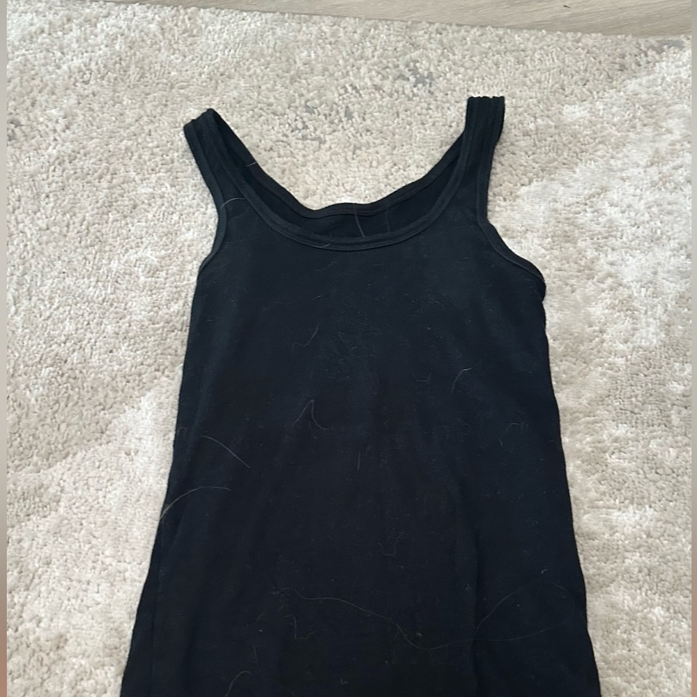 2 pack white and black tank tops - Picture 1 of 4